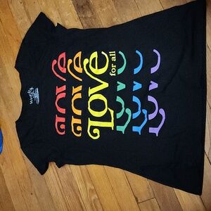 Rainbow love tshirt